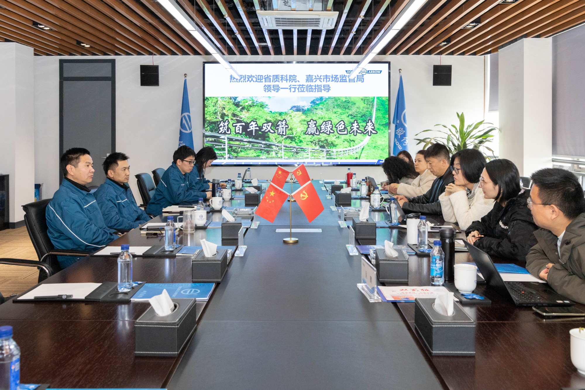 174193649687020272E2.jpg 174193649687020272E2.jpg