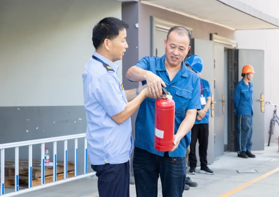 1751872871351201D198.jpg IMG_6934.jpg